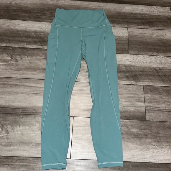 Lululemon Align High Rise Pant with Pockets 25", Size 6 - Picture 7 of 8